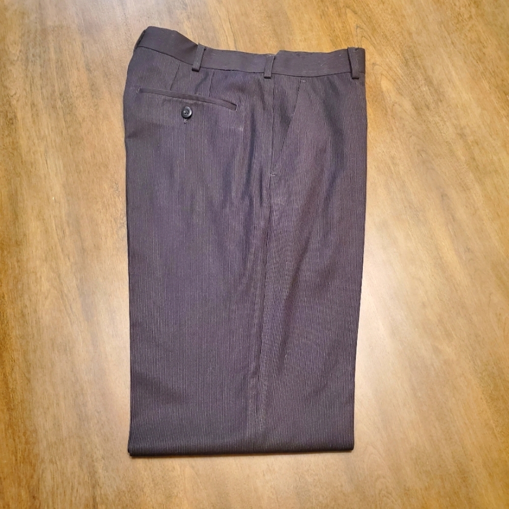 Men's Black pinstrip dress pants